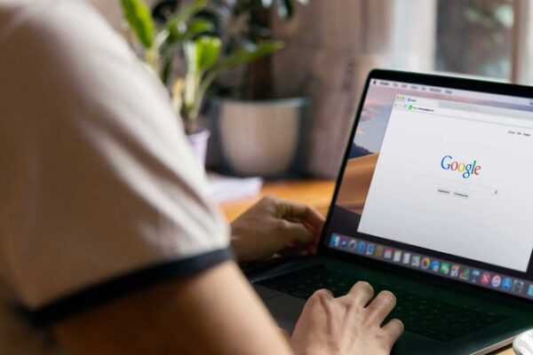 Man doing a Google search for product reviews